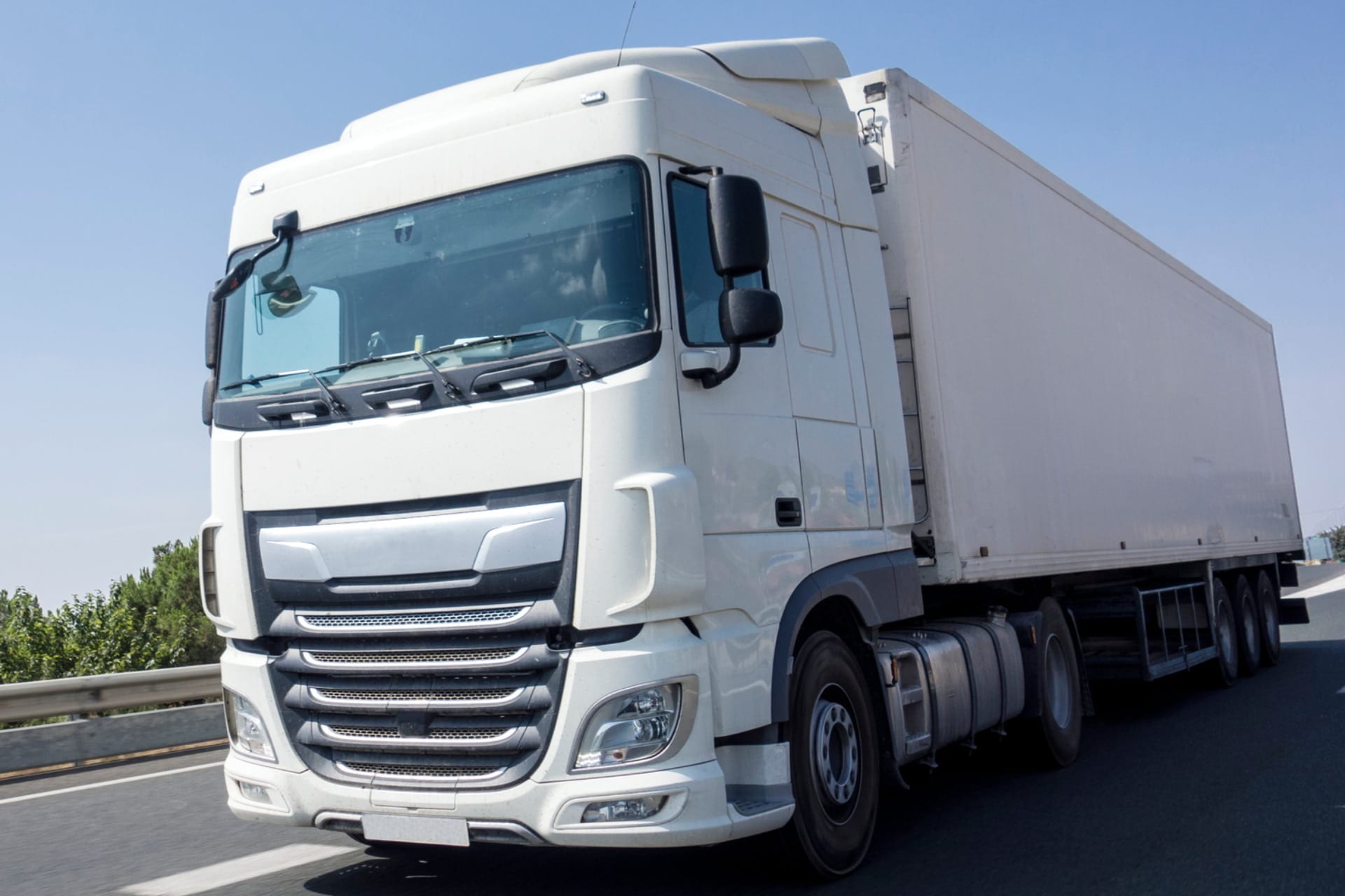 Blocco camion sulle autostrade: calendario 2023