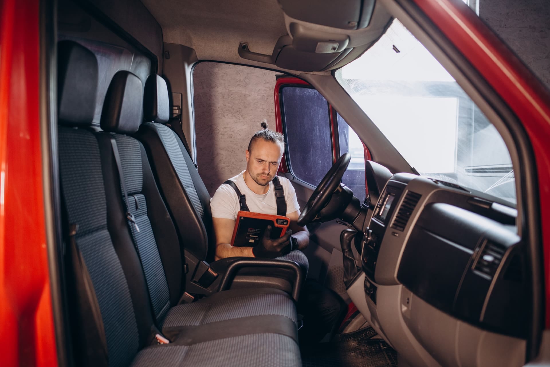 Nell’ambito della manutenzione meccatronica, quali sono gli interventi in grado di migliorare la longevità dei veicoli commerciali e le loro prestazioni